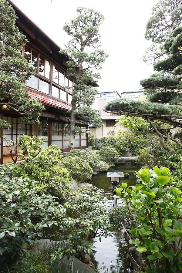 鳳明館　本館・台町別館 3*, 東京都 日本